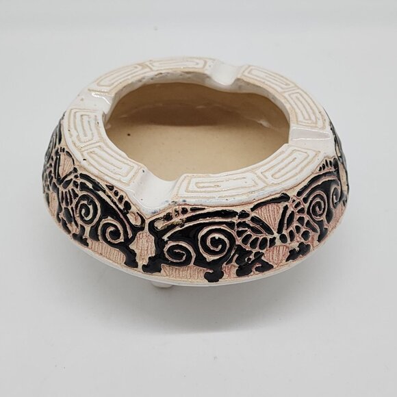 Peruvian Studio Pottery Ashtray Carved Ceramic Black Pink White Animal VTG - Picture 2 of 8